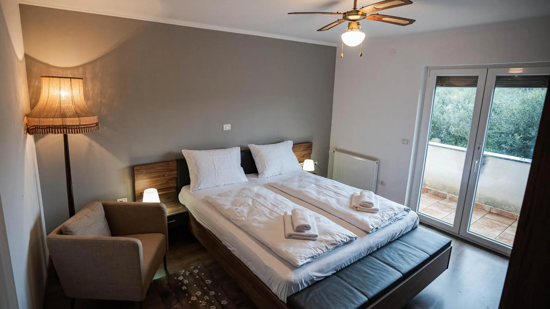 Olive Garden Apartment Plovanija